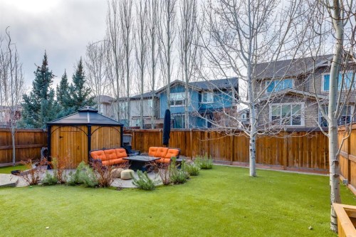 39 Cranbrook Crescent Se, Calgary, AB - Outdoor
