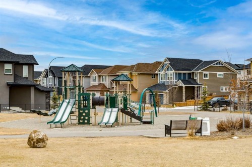 39 Cranbrook Crescent Se, Calgary, AB - Outdoor