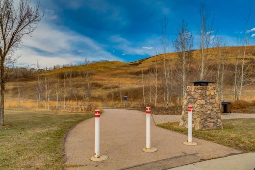 39 Cranbrook Crescent Se, Calgary, AB - Outdoor With View