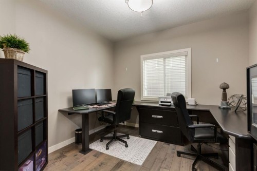 39 Cranbrook Crescent Se, Calgary, AB - Indoor Photo Showing Office