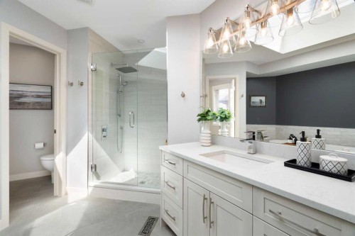 71 Chaparral Grove Se, Calgary, AB - Indoor Photo Showing Bathroom