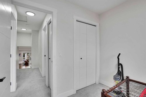 51 Taraglen Road Ne, Calgary, AB - Indoor Photo Showing Other Room