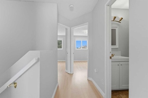 43 Martindale Court Ne, Calgary, AB - Indoor