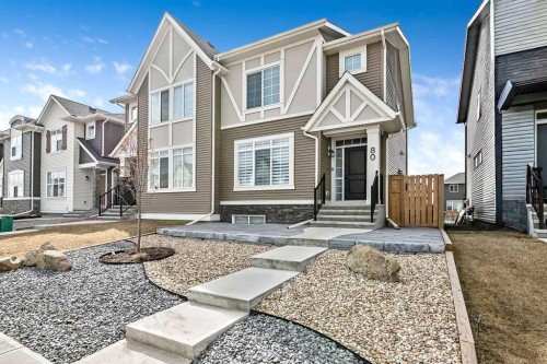 80 Wolf Gate  Okotoks, AB T1S 5T9