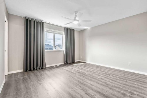 80 Wolf Gate, Okotoks, AB - Indoor Photo Showing Other Room