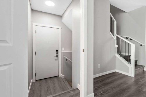 80 Wolf Gate, Okotoks, AB - Indoor Photo Showing Other Room