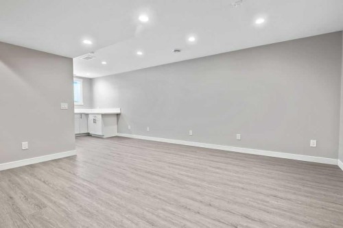 80 Wolf Gate, Okotoks, AB - Indoor Photo Showing Other Room