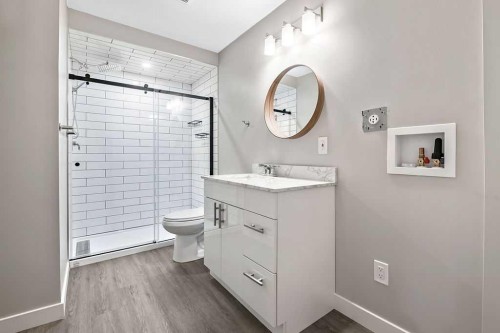 80 Wolf Gate, Okotoks, AB - Indoor Photo Showing Bathroom