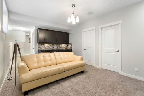 5 Riviera Crescent, Cochrane, AB - Indoor