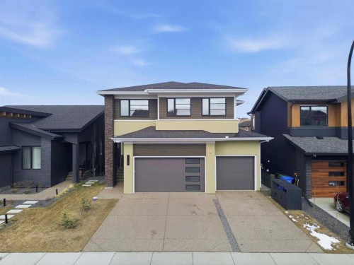 1104 Cranbrook Gardens Se, Calgary, AB - Outdoor