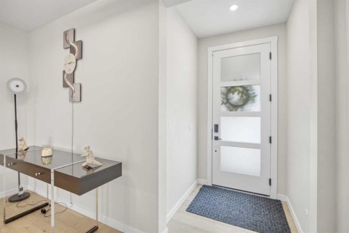 1104 Cranbrook Gardens Se, Calgary, AB - Indoor Photo Showing Other Room