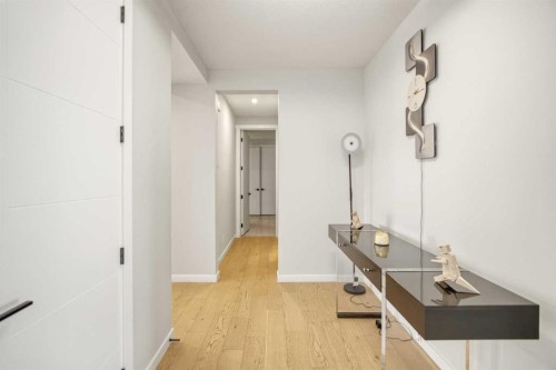 1104 Cranbrook Gardens Se, Calgary, AB - Indoor Photo Showing Other Room