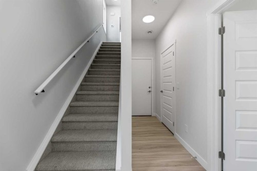 803-90 Corner Meadows Manor Ne, Calgary, AB - Indoor Photo Showing Other Room