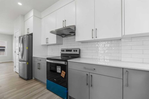 803-90 Corner Meadows Manor Ne, Calgary, AB - Indoor Photo Showing Kitchen With Stainless Steel Kitchen With Upgraded Kitchen