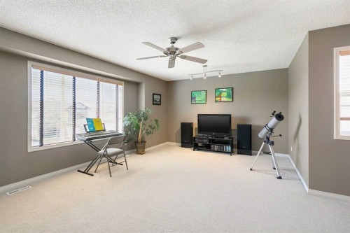 172 West Lakeview Circle, Chestermere, AB 