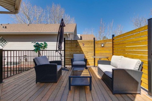172 West Lakeview Circle, Chestermere, AB 