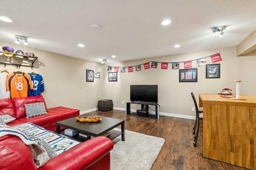 172 West Lakeview Circle, Chestermere, AB 