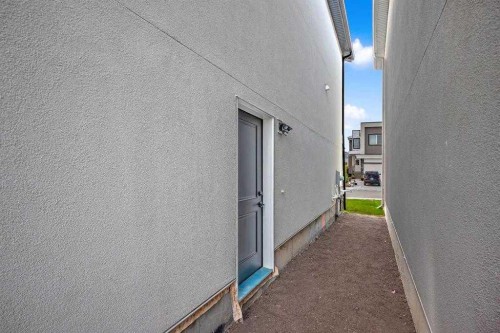 110 Saddlepeace Crescent Ne, Calgary, AB - Outdoor