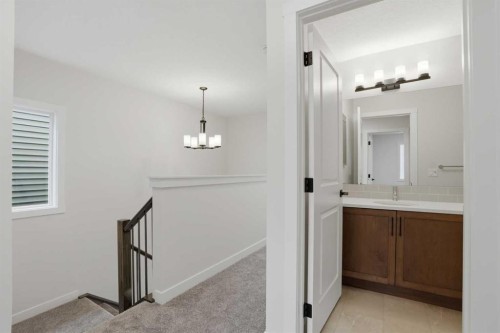 80 Buffaloberry Manor Se, Calgary, AB - Indoor