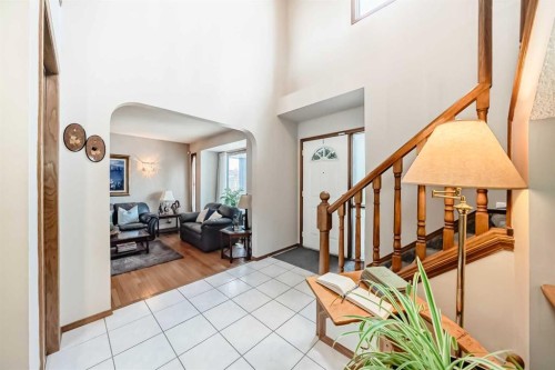 219 Hawkstone Close Nw, Calgary, AB - Indoor Photo Showing Other Room