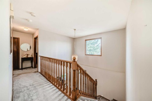 219 Hawkstone Close Nw, Calgary, AB - Indoor Photo Showing Other Room