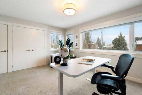 2201 Bowness Road Nw, Calgary, AB - Indoor Photo Showing Office