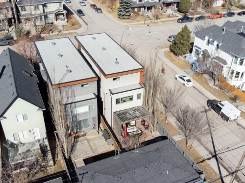 2201 Bowness Road Nw, Calgary, AB - Outdoor