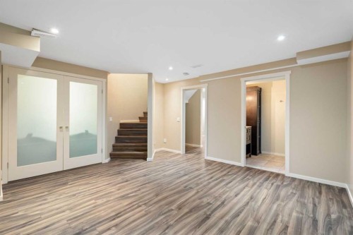 35 Walden Terrace Se, Calgary, AB - Indoor Photo Showing Other Room