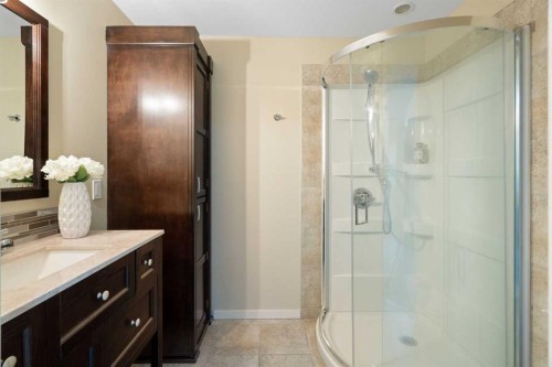 35 Walden Terrace Se, Calgary, AB - Indoor Photo Showing Bathroom