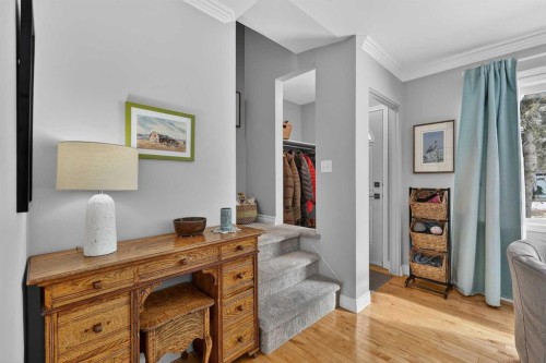 563 Regal Park Ne, Calgary, AB - Indoor Photo Showing Other Room