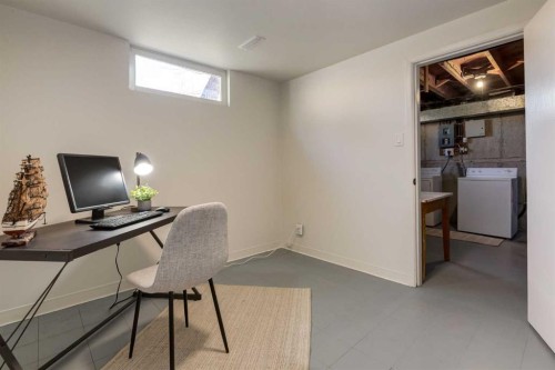 126 Winston Drive Sw, Calgary, AB - Indoor Photo Showing Office