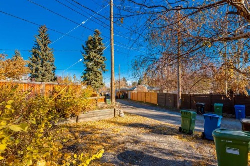 126 Winston Drive Sw, Calgary, AB - Outdoor