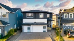 215 Kinniburgh Place  Chestermere, AB T1X 1Y1