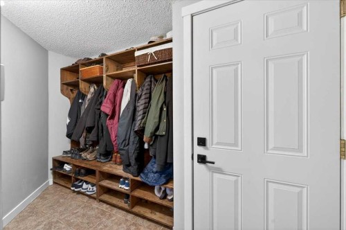 127 Hidden Ranch Terrace Nw, Calgary, AB - Indoor