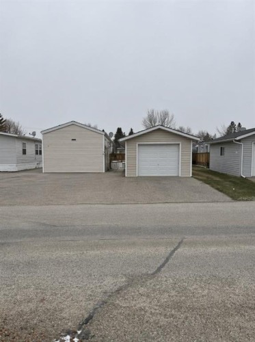 7 Doubletree Way, Strathmore, AB 