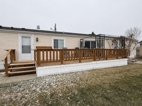 7 Doubletree Way, Strathmore, AB 