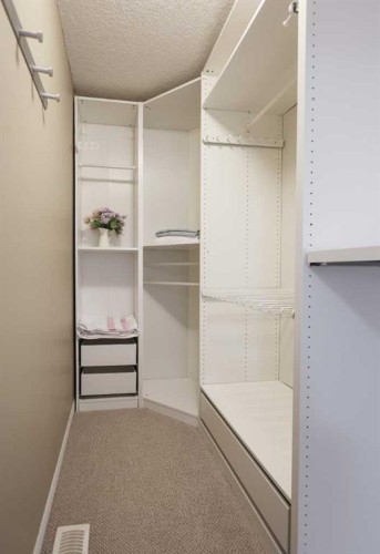 125 Silverado Range Cove Sw, Calgary, AB - Indoor