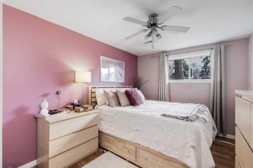 2021 38 Street Se, Calgary, AB - Indoor Photo Showing Bedroom