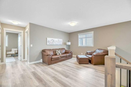 261 Wildrose Drive, Strathmore, AB - Indoor Photo Showing Living Room