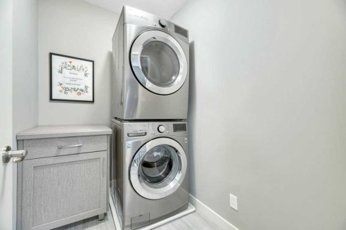 261 Wildrose Drive, Strathmore, AB - Indoor Photo Showing Laundry Room
