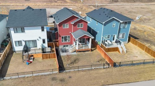 261 Wildrose Drive, Strathmore, AB - Outdoor