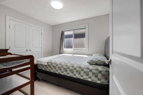 439 Bayview Way Sw, Airdrie, AB - Indoor Photo Showing Bedroom