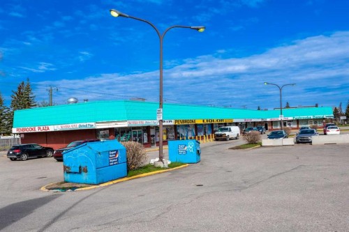 46 Marbrooke Circle Ne, Calgary, AB - Outdoor