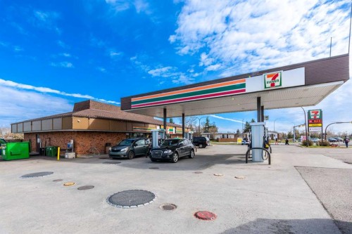 46 Marbrooke Circle Ne, Calgary, AB - Outdoor