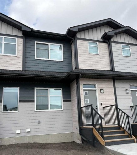 303 Wolf River Drive Se, Calgary, AB - Outdoor With Exterior