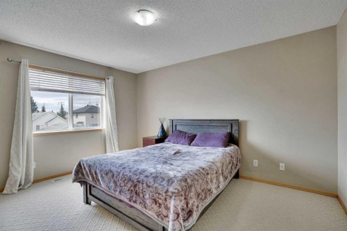 75 Taralea Crescent Ne, Calgary, AB - Indoor Photo Showing Bedroom