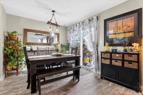 256 Callingwood Place Nw, Edmonton, AB - Indoor