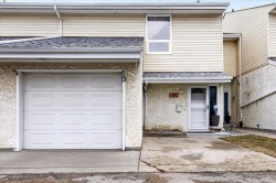 256 Callingwood Place NW Edmonton, AB T5T 2C6