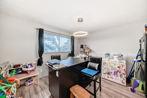 129 Dovertree Place Se, Calgary, AB - Indoor Photo Showing Office