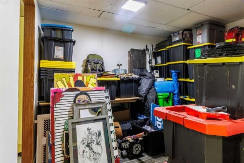 92 Erin Woods Drive Se, Calgary, AB - Indoor